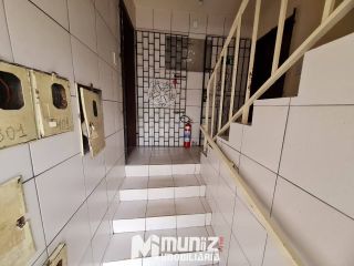 Apartamento Para Alugar com 3 quartos No Condomínio Alcebiades