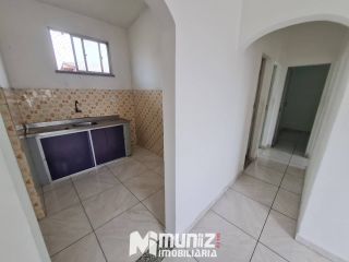 Apartamento Para Alugar com 3 quartos No Condomínio Alcebiades