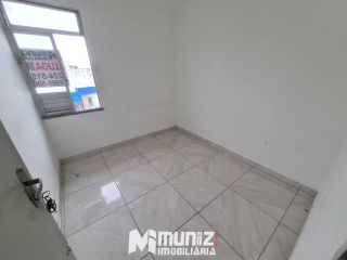 Apartamento Para Alugar com 3 quartos No Condomínio Alcebiades