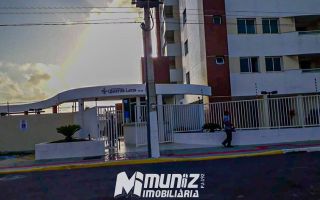 Apartamento Amplo e Sofisticado no Coroa do Meio – 77m² à Venda