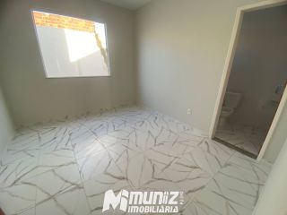 VENDE - CASA NO LOTEAMENTO VALE DOURADO