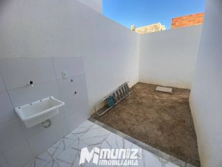 VENDE - CASA NO LOTEAMENTO VALE DOURADO