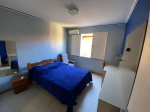 VENDE-SE CASA NA RUA WALDEMAR SILVA CARVALHO