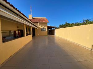 VENDE-SE CASA NA RUA WALDEMAR SILVA CARVALHO