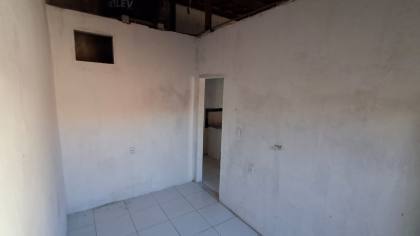 Casa Disponível Para Aluguel No Loteamento Jardim Mariana - Casa Do Fundo