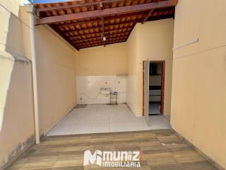 VENDE-SE CASA NA BARRA DOS COQUEIROS