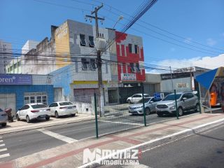 ALUGA-SE APTO. AV. HERMES FONTES