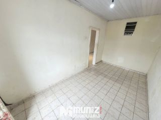 Casa Disponível Para Aluguel Na Avenida Pedro Calazans