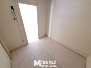 Casa Disponível Para Aluguel Na Avenida Pedro Calazans