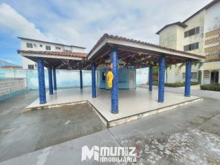 ALUGA-SE APARTAMENTO MOBILIADO NO COND. RECANTO DAS GARÇAS