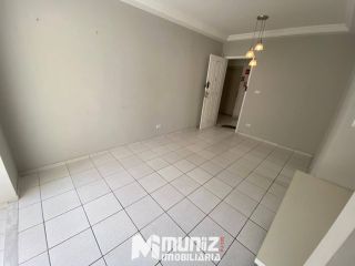 Apartamento Para Alugar com 3 quartos 1 suíte no Condomínio Monterrey- Suíssa
