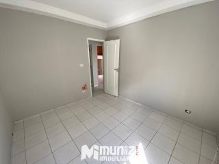 Apartamento Para Alugar com 3 quartos 1 suíte no Condomínio Monterrey- Suíssa