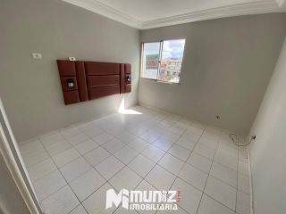 Apartamento Para Alugar com 3 quartos 1 suíte no Condomínio Monterrey- Suíssa