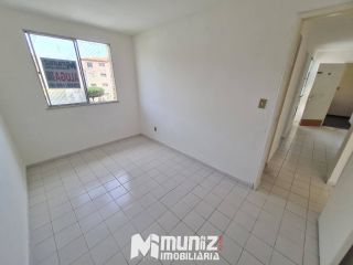 Apartamento Para Alugar com 2 quartos No Condomínio Rio Poxim