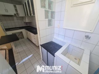 Apartamento Para Alugar com 2 quartos No Condomínio Recanto dos Pássaros