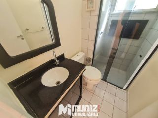 Apartamento Para Alugar com 2 quartos No Condomínio Recanto dos Pássaros