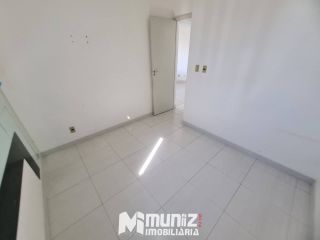 Apartamento Para Alugar com 2 quartos No Condomínio Recanto dos Pássaros