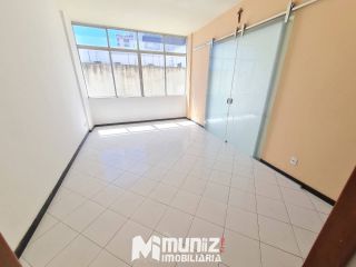 Apartamento Para Alugar com 3 quartos 1 suíte No Edifício Liberdade