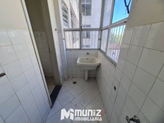 Apartamento Para Alugar com 3 quartos 1 suíte No Edifício Liberdade