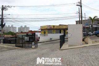 Apartamento Para Alugar com 3 quartos No Condomínio Vila Velha