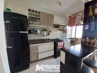 Apartamento Para Alugar com 2 quartos 1 suíte No Condomínio Vila Verde