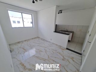 Apartamento Para Alugar com 2 quartos No Condomínio Alameda Jardins