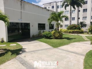 Apartamento Para Alugar com 2 quartos No Condomínio Alameda Jardins