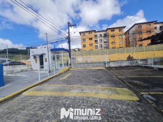 Apartamento Para Alugar com 2 quartos No Condomínio Rio Poxim
