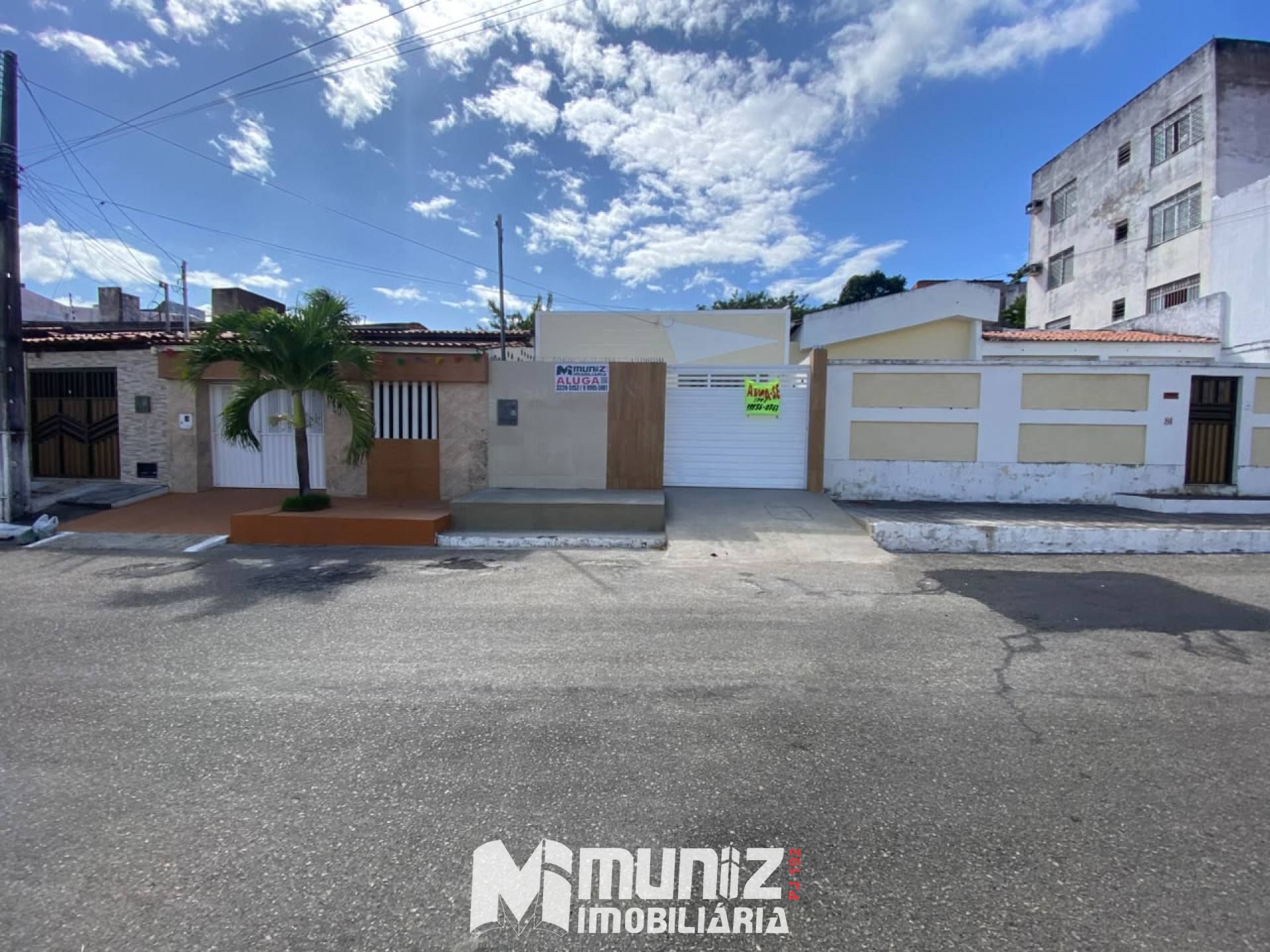 Casa pra Alugar com 4 Quartos no Bairro Suíssa