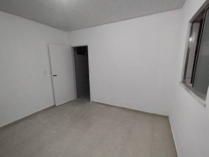 VENDE-SE CASA NO ORLANDO DANTAS, ANTIGA RUA B