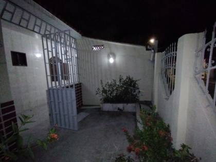 VENDE-SE CASA NO ORLANDO DANTAS, ANTIGA RUA B