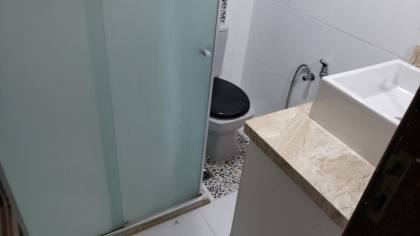 VENDE-SE EXCELENTE APT COM OTIMA LOCALIZAÇÃO NO JD DAS HORTENCIAS
