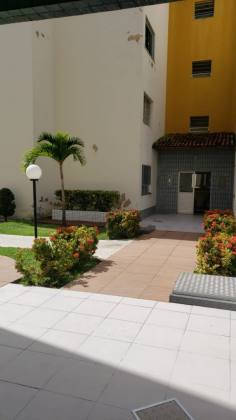 VENDE-SE EXCELENTE APT COM OTIMA LOCALIZAÇÃO NO JD DAS HORTENCIAS