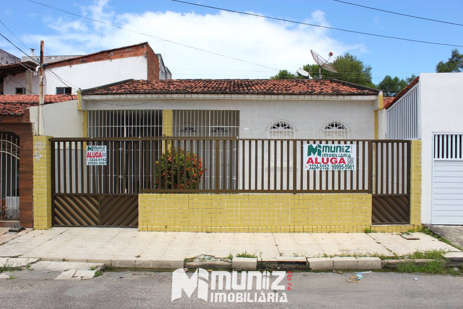 Ótima Casa à Venda no Conjunto Orlando Dantas