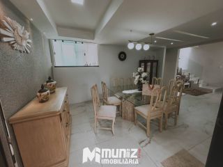 Casa Para Alugar com 3 quartos 3 suítes no bairro Grageru em Aracaju(Leia a descrição)