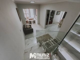 Casa Para Alugar com 3 quartos 3 suítes no bairro Grageru em Aracaju(Leia a descrição)