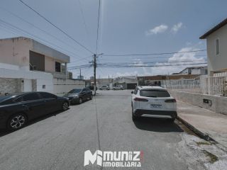 Casa Para Alugar com 3 quartos 3 suítes no bairro Grageru em Aracaju(Leia a descrição)