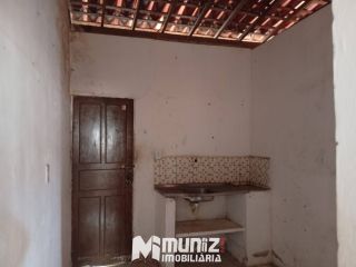 CASA Á VENDA NO LUIZ ALVES 1