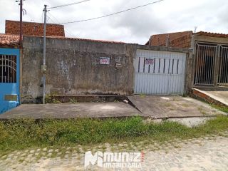 CASA Á VENDA NO LUIZ ALVES 1