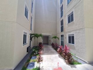 ALUGA-SE  APARTAMENTO NO COND. PRAIA DE ATALAIA