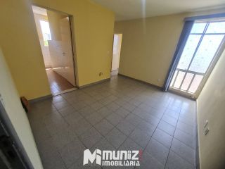 ALUGA-SE APT. COND. RECANTO VERDE