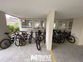 Excelente Apartamento Amplo No Condomínio Riviera.