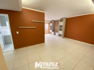Excelente Apartamento Amplo No Condomínio Riviera.
