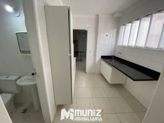 Excelente Apartamento Amplo No Condomínio Riviera.