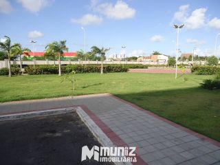 VENDE-SE APT DESOCUPADO NO ALAMEDAS JARDINS