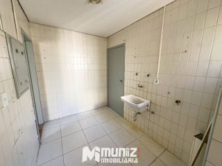 Excelente Apartamento C/ 145 m²- EDF. BIARRITZ PLAZA