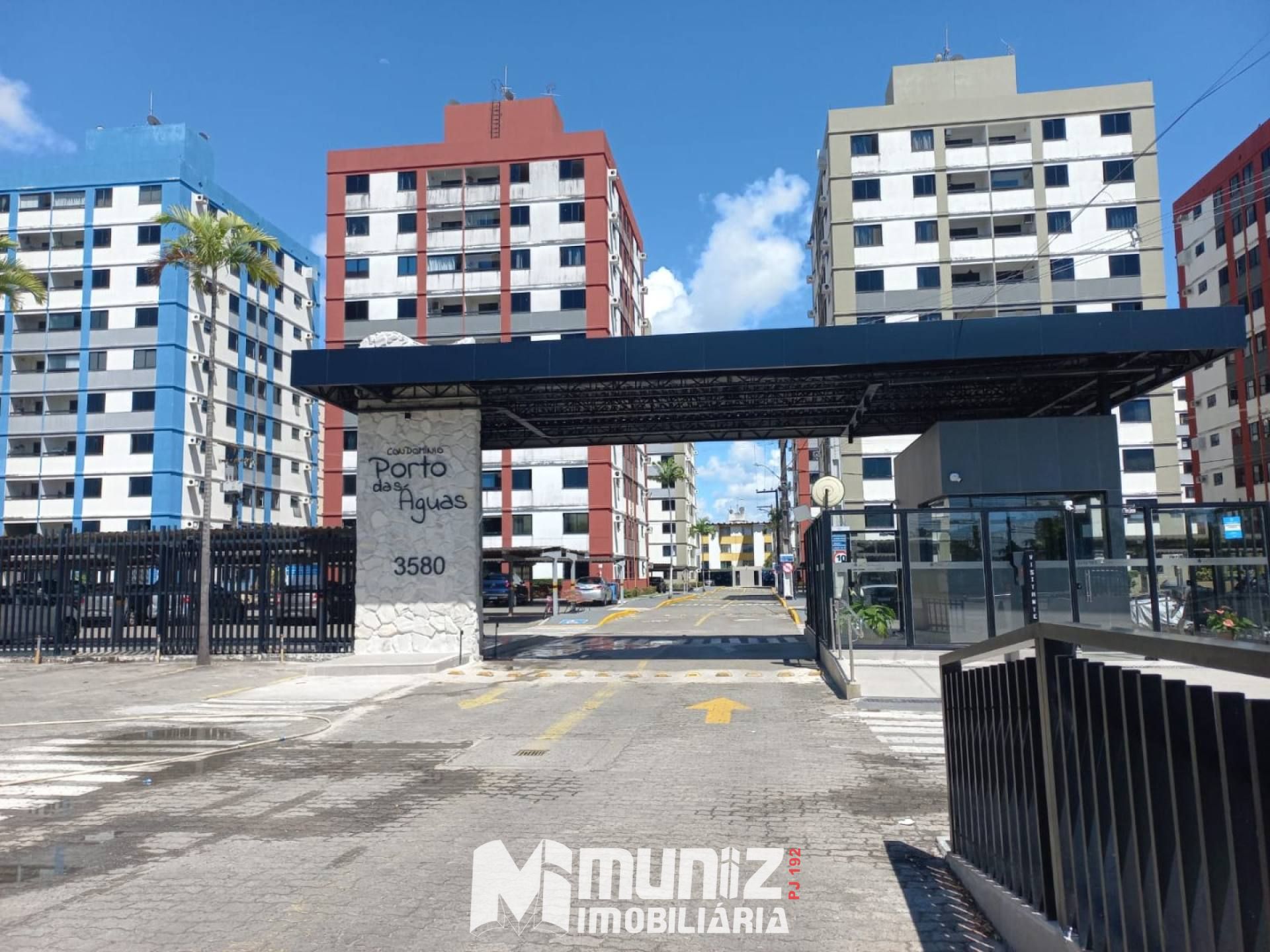 ALUGA-SE APARTAMENTO NO  COND. PORTO DAS AGUAS