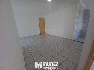 ALUGA-SE APARTAMENTO NO  COND. PORTO DAS AGUAS