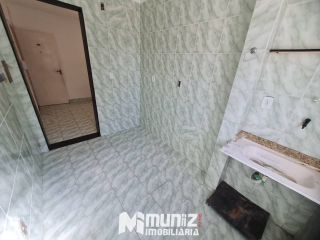 ALUGA-SE APARTAMENTO NO CONDOMÍNIO  ESTRELA DO MAR
