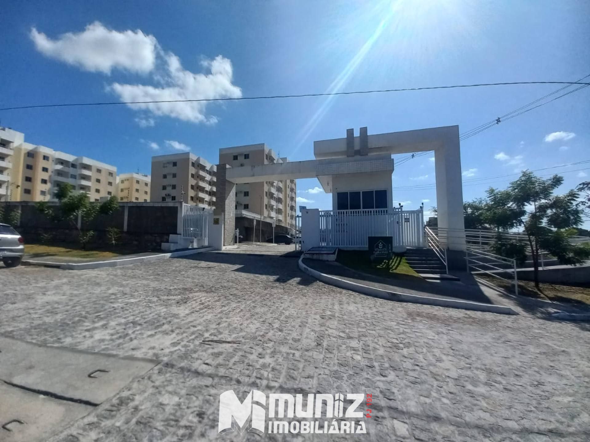 Apartamento para Aluguel – Condomínio Floraville, Rosa Elze